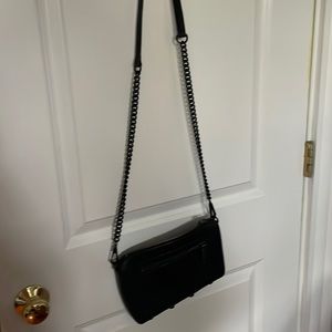 Rebecca minkoff Avery crossbody bag good used condition